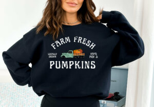 Farm Fresh Pumpkins Fall Women Thanksgiving Sweatshirt